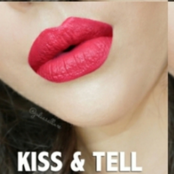 💙🌟KISS & TELL Buxon VA-VA Plump DISCONTINUED Liquid Lipstick NWT - Picture 1 of 7